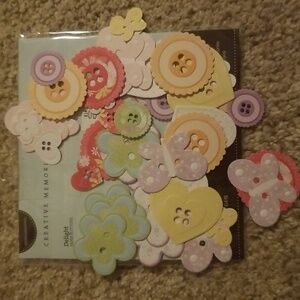 Creative Memories Paper Buttons. Delight.